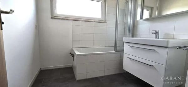 Immobilie in Durach - Modernisierte 2 Zimmer-Eigentums-Wohnung mit Bergblick und Süd/West-Balkon in Durach - Bild 4