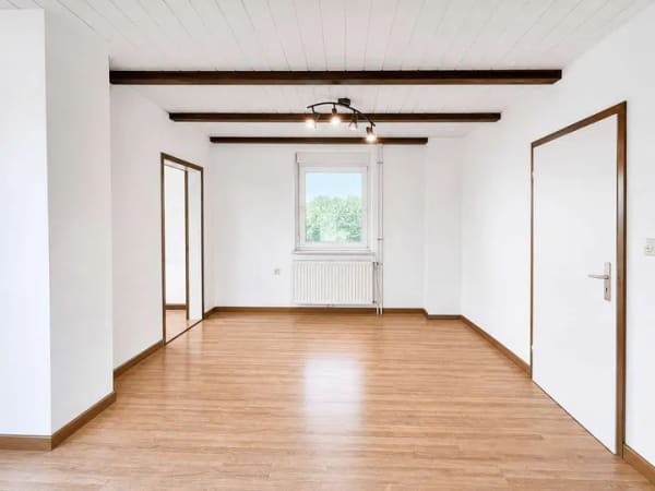 Immobilie in Lauterbach - Reihenendhaus mit 135 m² Wohnfläche, Innenhof & viel Potenzial in Lauterbach! - Bild 0
