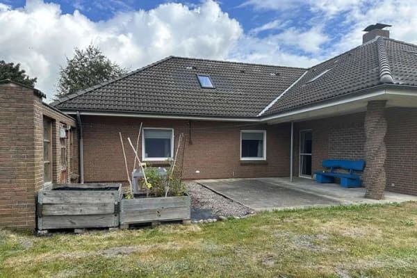 Immobilie in Klixbüll - Großes Einfamilienhaus mit viel Platz für Hobby und Familie - Bild 1