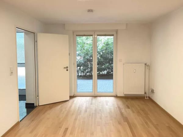 Immobilie in Friedrichsdorf - Saniertes 2-Zimmer-Apartment mit Terrasse in gepflegter Anlage - Bild 0