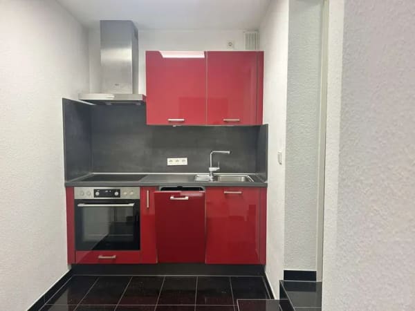 Immobilie in Friedrichsdorf - Saniertes 2-Zimmer-Apartment mit Terrasse in gepflegter Anlage - Bild 1