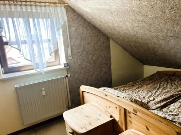 Immobilie in Gersthofen - Große, helle Dachgeschosswohnung auf zwei Ebenen - Bild 3