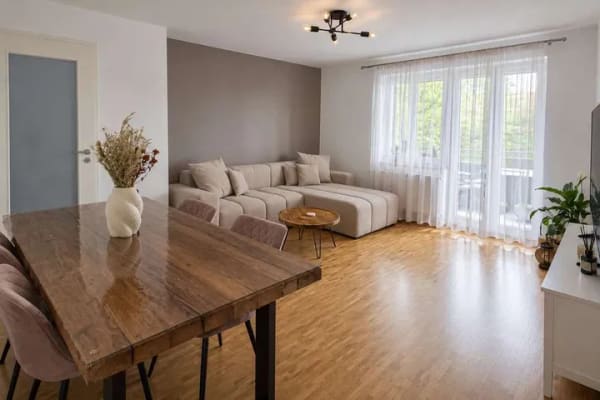 Immobilie in Dinkelsbühl - Modern renovierte 3-Zimmer-Wohnung mit großzügigem Südbalkon - Bild 1