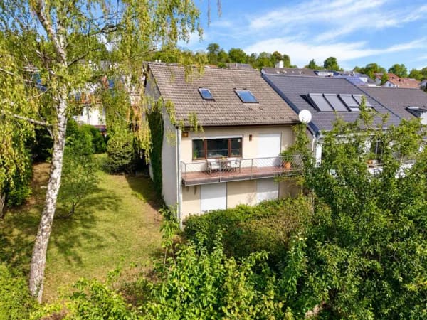 Immobilie in Neckartailfingen - Reiheneckhaus mit Weitblick in ruhiger, familienfreundlicher Lage von Neckartailfingen - Bild 0