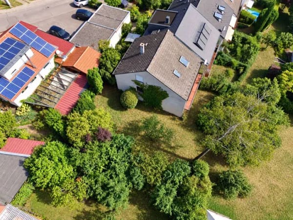 Immobilie in Neckartailfingen - Reiheneckhaus mit Weitblick in ruhiger, familienfreundlicher Lage von Neckartailfingen - Bild 2