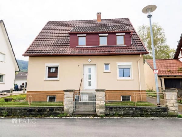 Immobilie in Beuren - Einfamilienhaus freistehend in Beuren - Bild 1