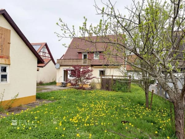 Immobilie in Beuren - Einfamilienhaus freistehend in Beuren - Bild 2