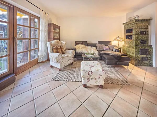Immobilie in Aschau im Chiemgau - Wo sich Zuhause wie Urlaub anfühlt - EG-ETW m. Terrasse, Garten inkl. 1 TG-Stpl. + 1 Außenstellplatz - Bild 3