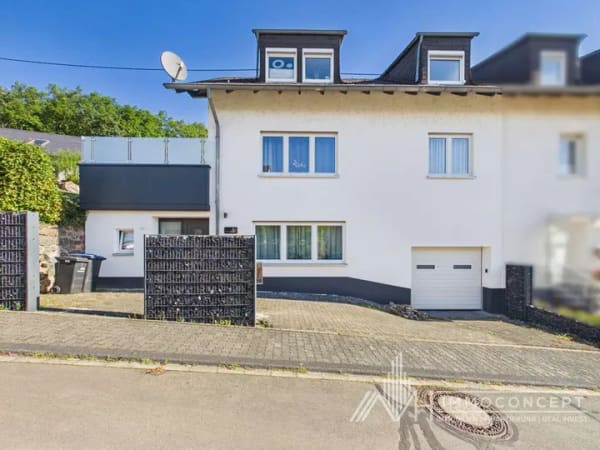Immobilie in Platten - Doppelhaushälfte | 6ZK3B | 207 m² Wohnfläche | 417 m² Grundstück | 2 Terrassen und Garten | Platten - Bild 1