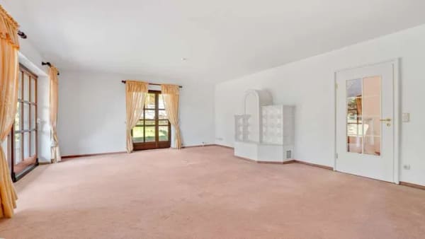 Immobilie in Heinersreuth - Sofort Bezugsfertig! Modernisiertes EFH in familiärer Lage mit traumhaftem Grundstück - Bild 4