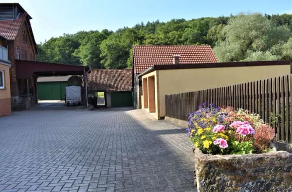 Immobilie in Freden (Leine) - Hofstelle mit bis zu 6ha Land-Pferdehaltung/Hofcafe´/2-4 WE alles denkbar - Bild 3
