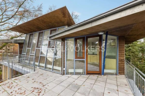 Immobilie in Norderstedt - Exklusives Wohnen auf fast 300 m² - Bild 2