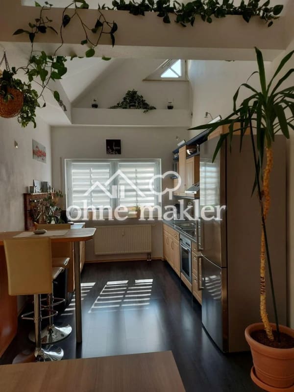 Immobilie in Bindlach - provisionsfreie, lichtdurchflutete Galeriewohnung mit 2 TG-Stellplätzen und Wallbox - Bild 4