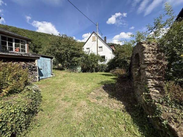 Immobilie in Weinähr - Gemütliches Fachwerkhaus mit großem Garten - Bild 2