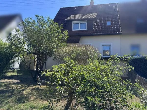 Immobilie in Königsbronn - Doppelhaushälfte mit Garten, Carport und vielseitigem Potenzial - Bild 3