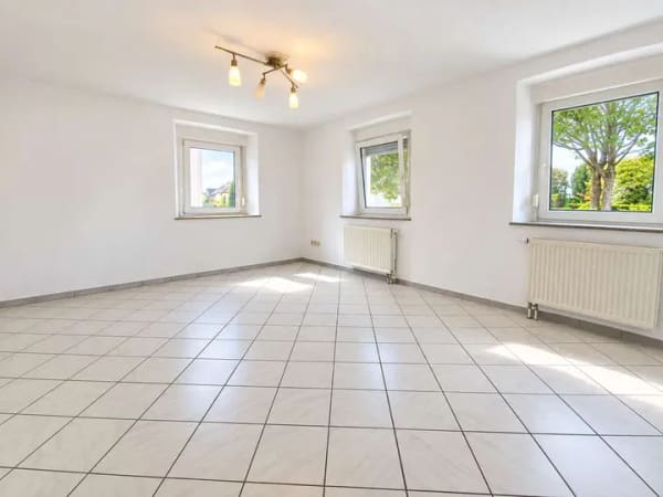 Immobilie in Herforst - Haus mit Nebengebäude - Bild 3