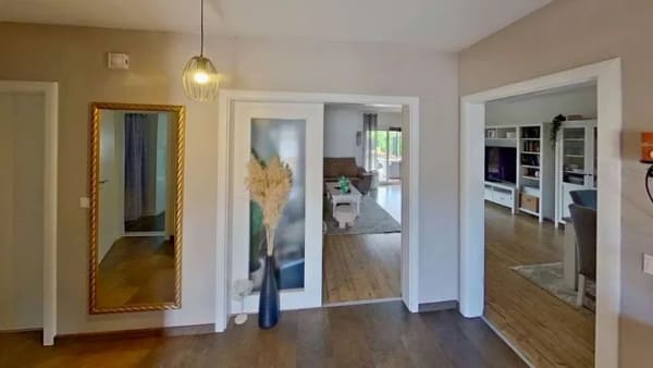 Immobilie in Weißenthurm - DEIN NEUES ZUHAUSE IN WEIßENTHURM: KEIN 08/15. SONDERN VOLLE HÜTTE LIVING. - Bild 3