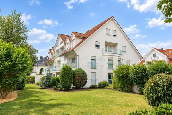 Immobilie in Bad Dürrheim - Großzügige Maisonette-Wohnung mit 159 m², zwei Wohnebenen, drei Balkone u. flexibler Raumaufteilung - renoviert - in Bad Dürrheim - Bild 0