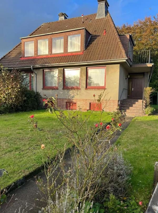 Immobilie in Schwanewede - Viel Platz in diesem freistehenden Einfamilienhaus in zentraler Lage von Schwanewede - Bild 1