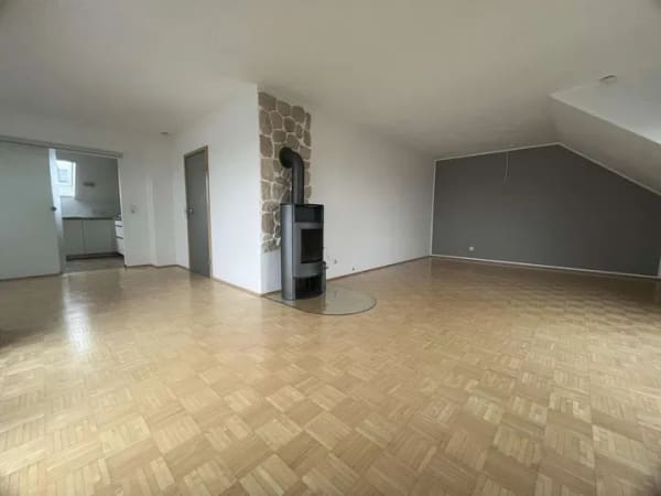 Immobilie in Wenden - Hochwertige Dachgeschosswohnung in ruhiger Seitenstraße von Hünsborn! - Bild 0