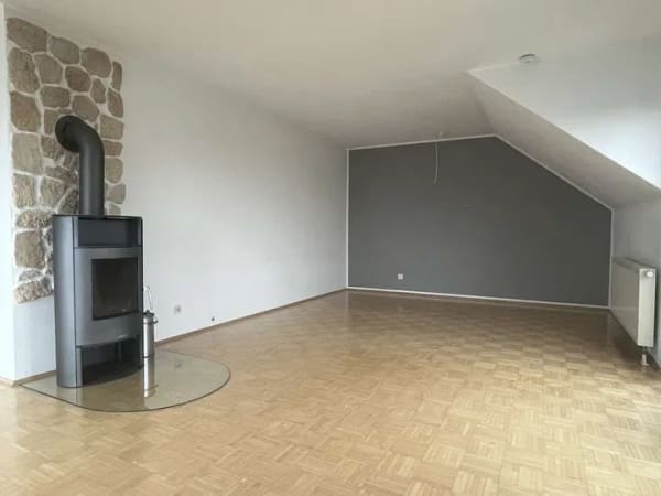 Immobilie in Wenden - Hochwertige Dachgeschosswohnung in ruhiger Seitenstraße von Hünsborn! - Bild 3