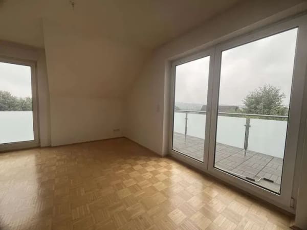 Immobilie in Wenden - Hochwertige Dachgeschosswohnung in ruhiger Seitenstraße von Hünsborn! - Bild 4