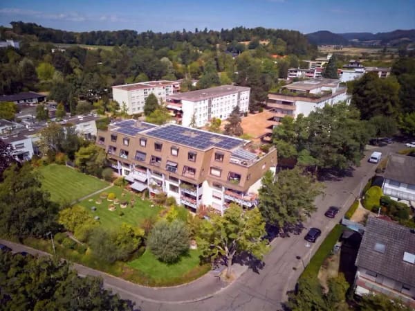 Immobilie in Denzlingen - 3,5 -Zimmer-Wohnung in Denzlingen: 97 m², 1. OG, überdachter Balkon, Tiefgarage, Keller - Bild 3