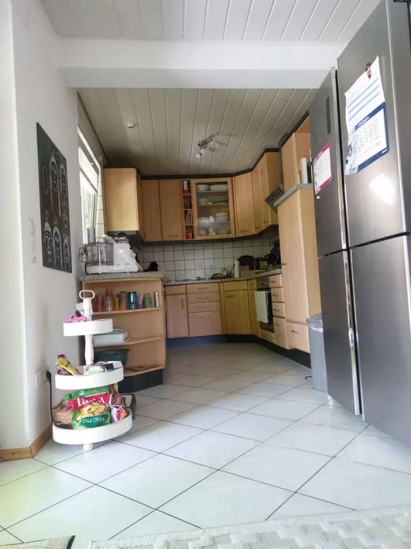 Immobilie in Fernwald - Mehrfamilienhaus mit vermieteter Einliegerwohnung, Ausbaupotenzial und großem Garten in Fernwald - Bild 3