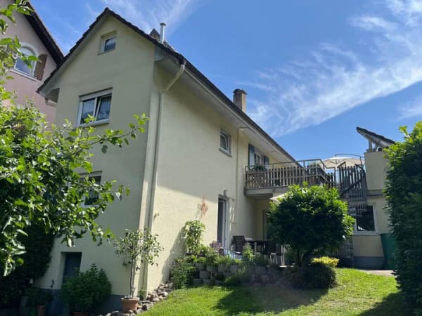 Immobilie in Schopfheim - Zweifamilienwohnhaus mit Doppelgarage, Schuppen u. Gartenhaus auf  tollem, großen Grundstück ! - Bild 4