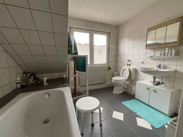 Immobilie in Oer-Erkenschwick - Große Maisonette-Wohnung in ruhiger Lage - Bild 1