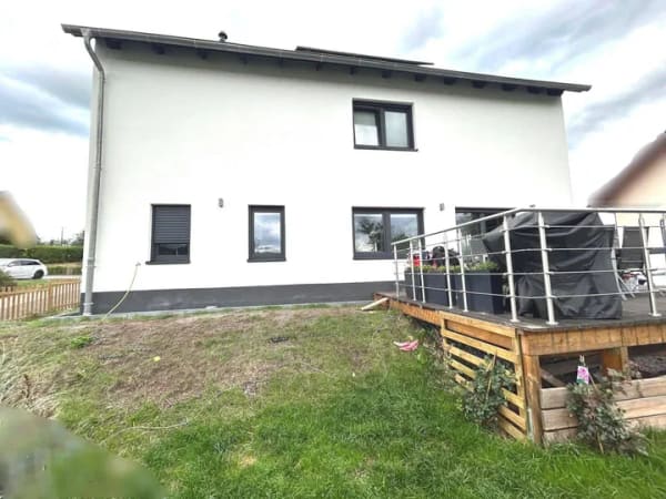 Immobilie in Sinntal - Modern wohnen, nachhaltig leben - hochwertiges Einfamilienhaus nach KfW40 Standard in guter Lage - Bild 4