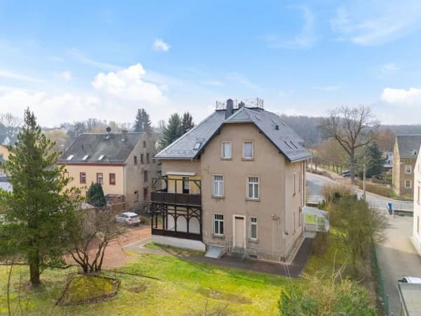 Immobilie in Gersdorf - Stilvolle Gründerzeitvilla auf großzügigem Anwesen mit Ausbaupotenzial für drei Wohnetagen - Bild 1