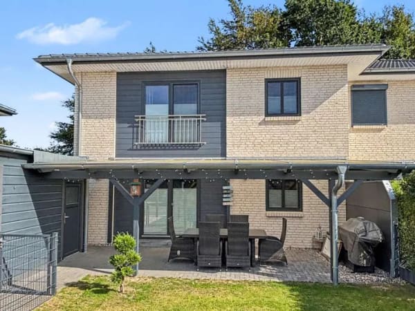 Immobilie in Fockbek - Moderne Doppelhaushälfte in Fockbek – neuwertig, hochwertig ausgestattet und sofort bezugsfertig - Bild 2
