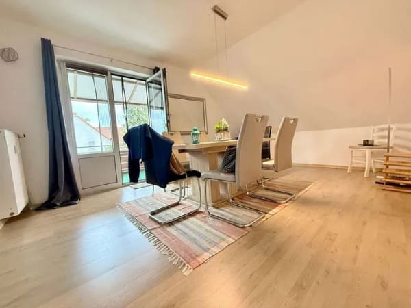 Immobilie in Neustadt am Rübenberge - Bordenau - Kapitalanlage oder Eigennutzung - Zweifamilienhaus mit schönem Garten und 3 Garagen - Bild 4