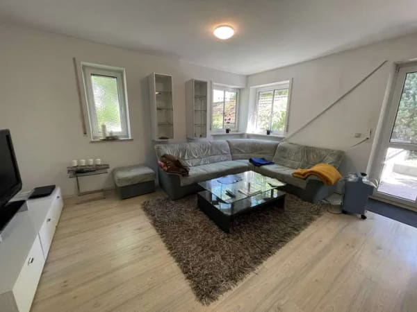 Immobilie in Kaufbeuren - 2 ZIMMER - ERDGESCHOSS-WOHNUNG IN TOP LAGE - Bild 2
