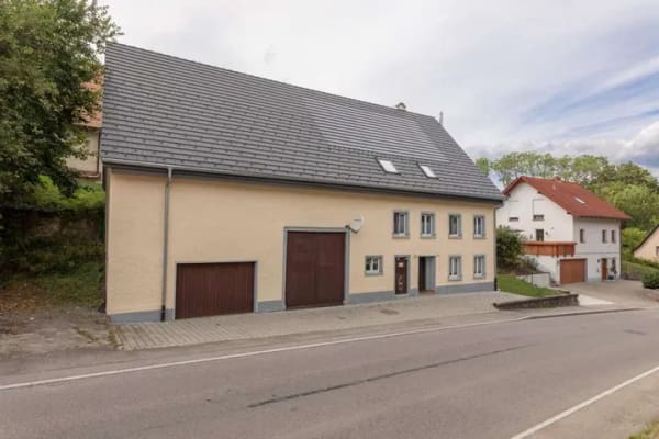 Immobilie in Wutach - TOP-PREIS - Saniertes Bauernhaus in Ewattingen – bezahlbares Wohnglück direkt an der Wutachschlucht - Bild 1