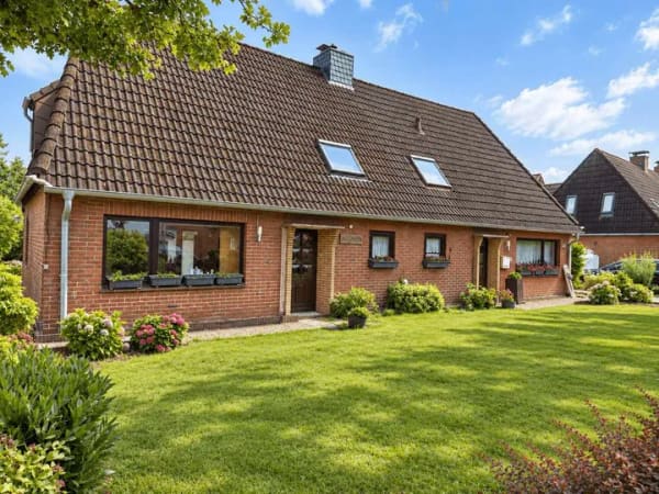 Immobilie in Sande - Ein Zuhause mit vielen Möglichkeiten – großzügiges Doppelhaus in Cäciliengroden - Bild 1
