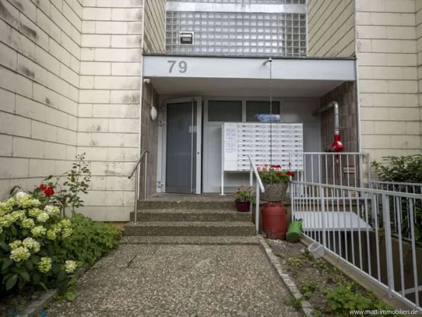 Immobilie in Radolfzell am Bodensee - Gepflegte 1-Zimmer-Eigentumswohnung mit Balkon, Aufzug und TG-Stellplatz - Bild 2