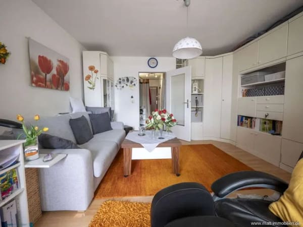 Immobilie in Radolfzell am Bodensee - Gepflegte 1-Zimmer-Eigentumswohnung mit Balkon, Aufzug und TG-Stellplatz - Bild 3