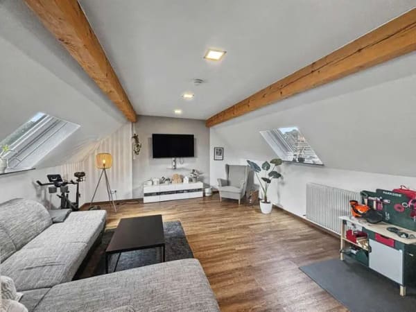 Immobilie in Marktheidenfeld - 5-Zimmer-Wohnung mit Büro im Dachgeschoss in Marktheidenfeld - Bild 0