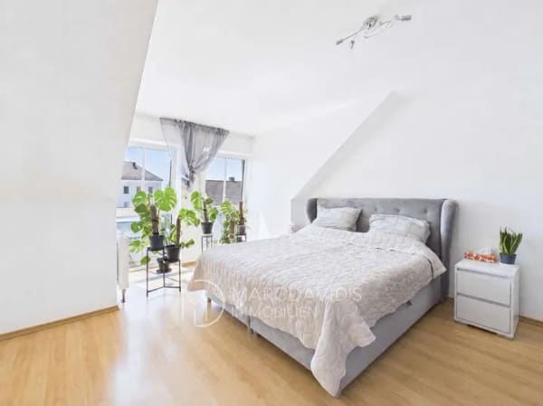 Immobilie in Plattling - Wohnen und investieren – attraktive 2,5 -Zimmer-Wohnung mit Balkon - Bild 1