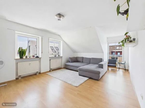 Immobilie in Plattling - Wohnen und investieren – attraktive 2,5 -Zimmer-Wohnung mit Balkon - Bild 3