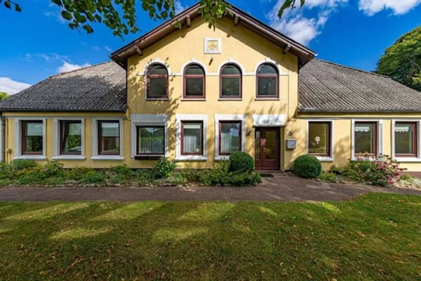 Immobilie in Taarstedt - Resthof mit Einliegerwohnung und Hauskoppel in Alleinlage - Bild 2