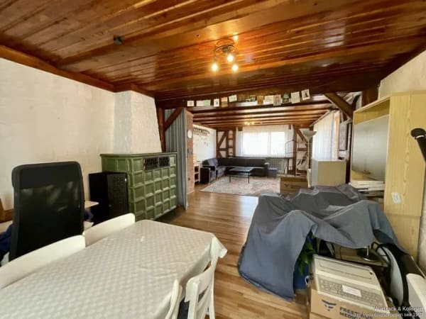 Immobilie in Büchenbach - Zweifamilienhaus in wunderschöner Lage mit zusätzlicher Einliegerwohnung in Büchenbach - Bild 2