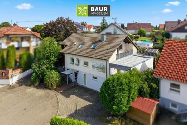 Immobilie in Pfaffenhofen an der Roth - 360° I Sofort frei für Ihre Ideen: 3-Parteien-Haus mit Gewerbeoption & Garten in ruhiger Lage - Bild 0