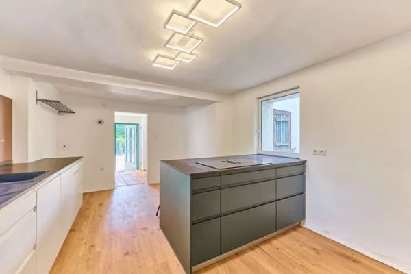 Immobilie in Carlsberg - Freistehendes Landhaus mit separatem Gästezimmer in ruhiger Lage - Bild 2