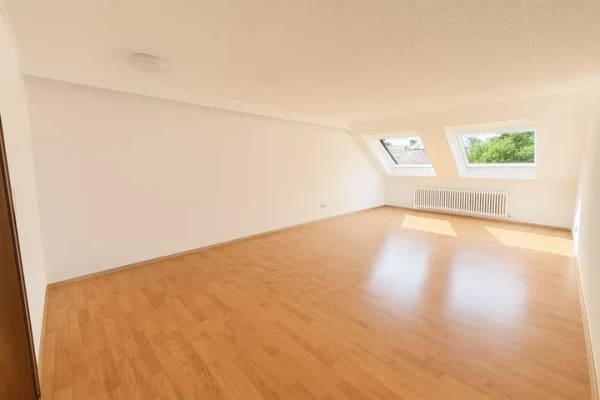 Immobilie in Mühltal - 4 % AfA | Bezugsfreie Dachgeschosswohnung mit Restnutzungsgutachten - Bild 0