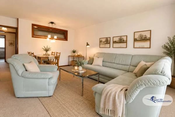 Immobilie in Bernau am Chiemsee - Zentrumsnah wohnen mit Gestaltungspotenzial – 3-Zimmer-Erdgeschosswohnung mit Terrasse - Bild 1