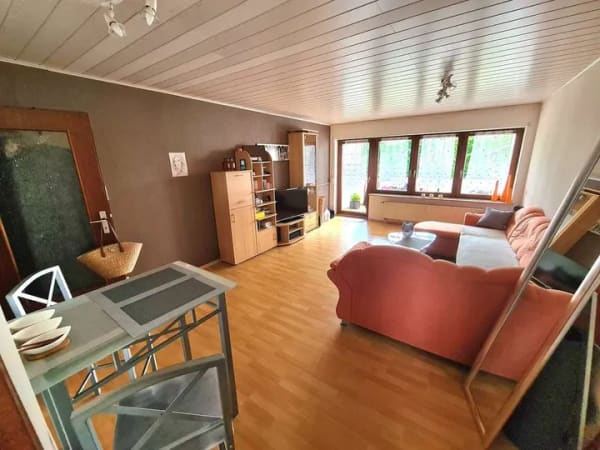 Immobilie in Oedheim - Attraktive 2-Zimmer-Wohnung mit Gartenanteil - Bild 4