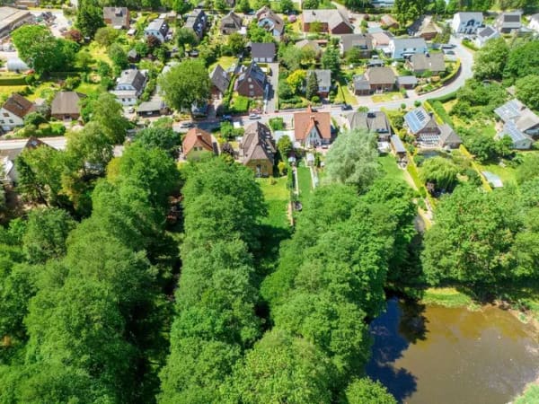 Immobilie in Witzhave - Wohnen auf zwei Ebenen - vermietete Wohnung mit Balkon in Witzhave - Bild 3